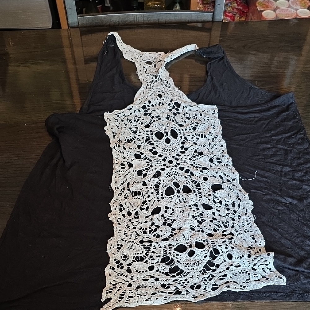 Hot Topic Black Tank Top with White Crochet Overlay Skull